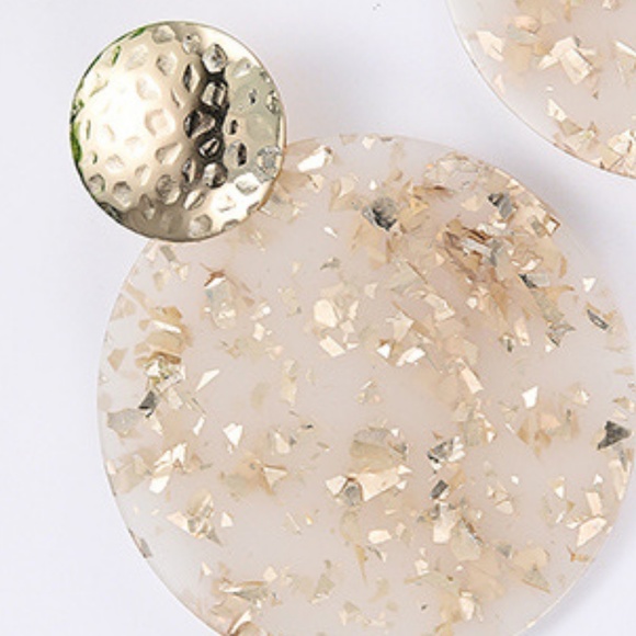 WREN | Christmas Sparkle Acrylic NYE Earrings - Picture 2 of 4